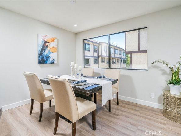 1832 Oak Tree Drive 8, Los Angeles CA 90041