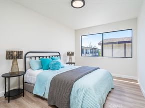 1832 Oak Tree Drive 8, Los Angeles CA 90041