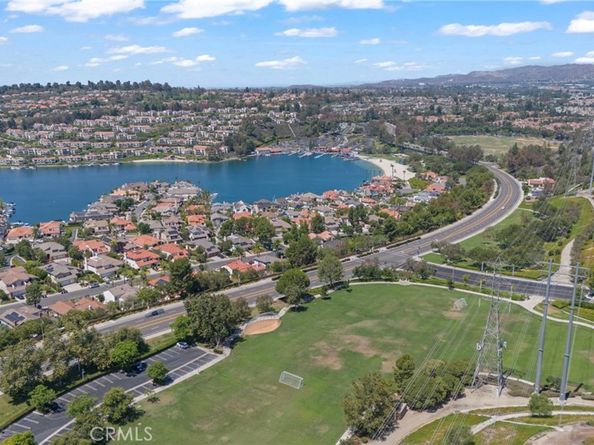22642 Barlovento, Mission Viejo CA 92692