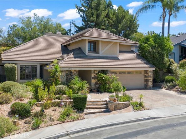 22642 Barlovento, Mission Viejo CA 92692