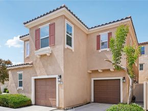 333 Calle Elegante, Lake Forest CA 92630
