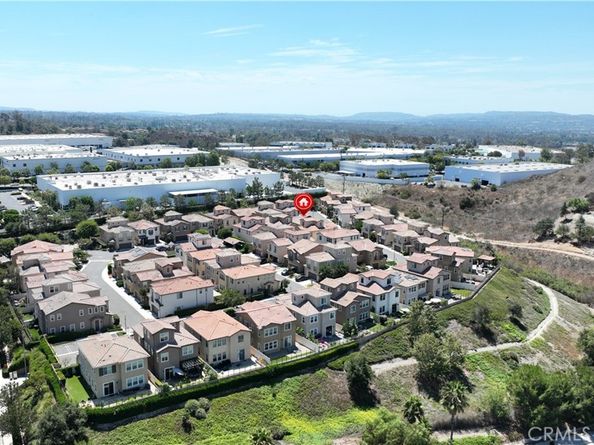 333 Calle Elegante, Lake Forest CA 92630