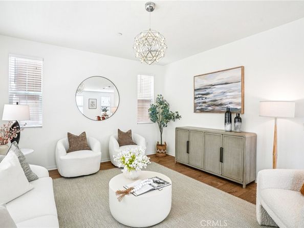 333 Calle Elegante, Lake Forest CA 92630