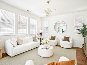 333 Calle Elegante, Lake Forest CA 92630