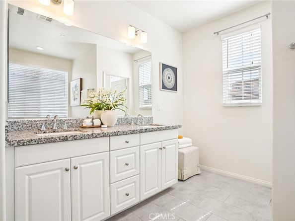 333 Calle Elegante, Lake Forest CA 92630