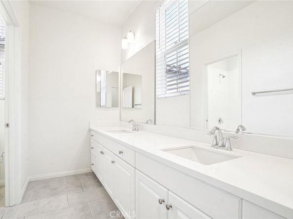 333 Calle Elegante, Lake Forest CA 92630
