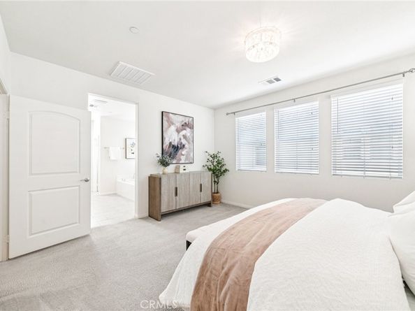 333 Calle Elegante, Lake Forest CA 92630