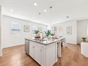 333 Calle Elegante, Lake Forest CA 92630