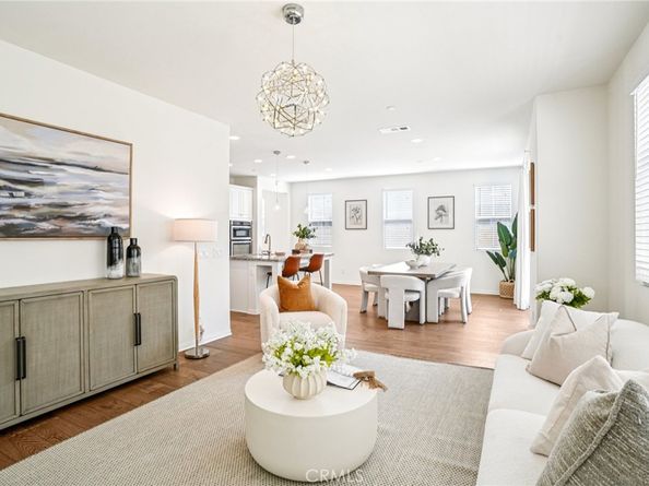 333 Calle Elegante, Lake Forest CA 92630