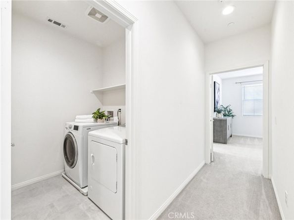 333 Calle Elegante, Lake Forest CA 92630