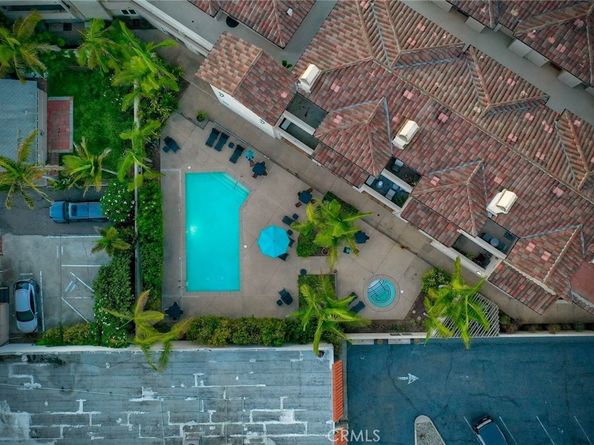543 LAGUNA Drive, Carlsbad CA 92008