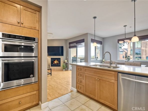 543 LAGUNA Drive, Carlsbad CA 92008