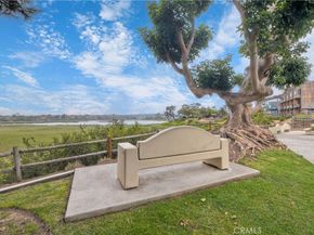 543 LAGUNA Drive, Carlsbad CA 92008