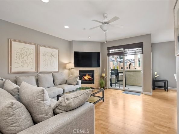 543 LAGUNA Drive, Carlsbad CA 92008