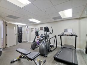 543 LAGUNA Drive, Carlsbad CA 92008