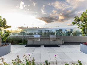 889 Francisco Street 806, Los Angeles CA 90017