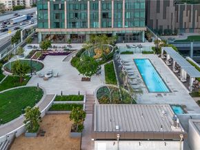 889 Francisco Street 806, Los Angeles CA 90017