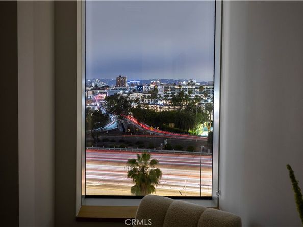 889 Francisco Street 806, Los Angeles CA 90017