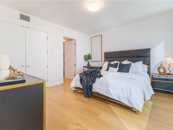 889 Francisco Street 806, Los Angeles CA 90017