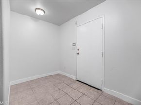 5101 Whitsett Avenue 105, Valley Village CA 91607
