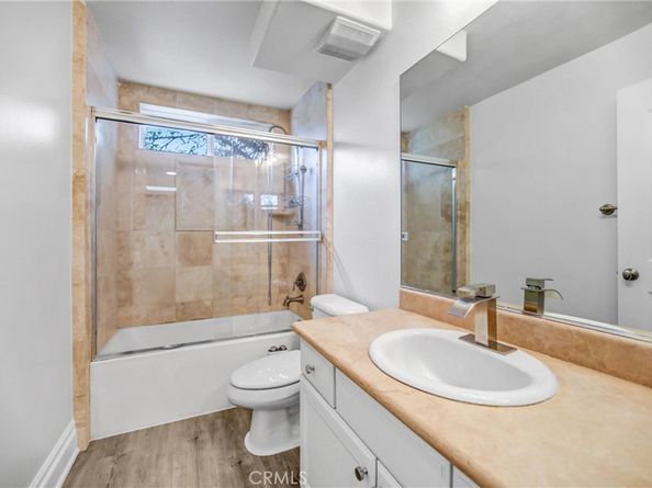 5101 Whitsett Avenue 105, Valley Village CA 91607