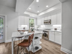 5101 Whitsett Avenue 105, Valley Village CA 91607