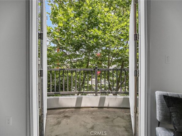 5101 Whitsett Avenue 105, Valley Village CA 91607