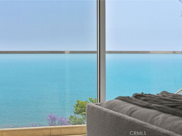 900 Gainsborough Drive, Laguna Beach CA 92651