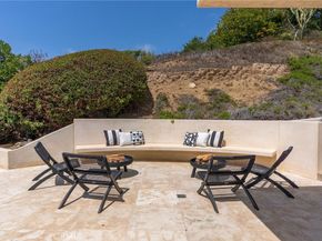 900 Gainsborough Drive, Laguna Beach CA 92651