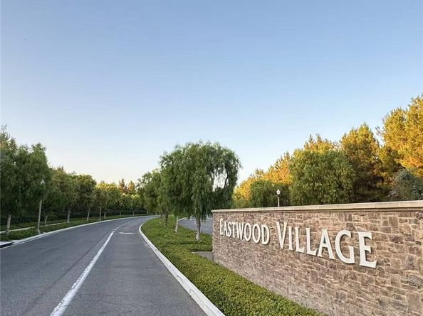103 Alumroot, Irvine CA 92620