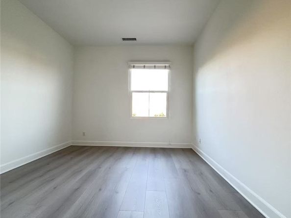 103 Alumroot, Irvine CA 92620