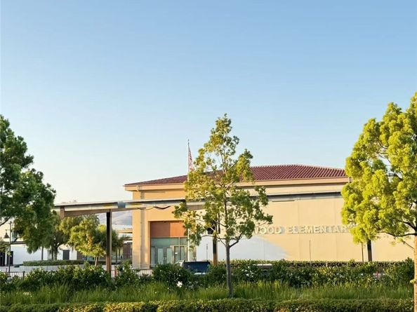 103 Alumroot, Irvine CA 92620
