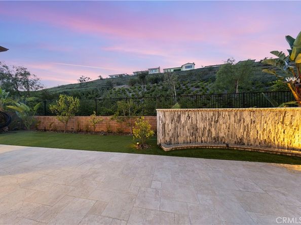 111 great oak, Irvine CA 92602