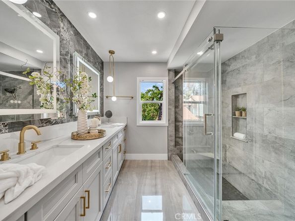 10 Lassen, Irvine CA 92612