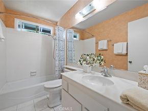 43 W Yale Loop 29, Irvine CA 92604