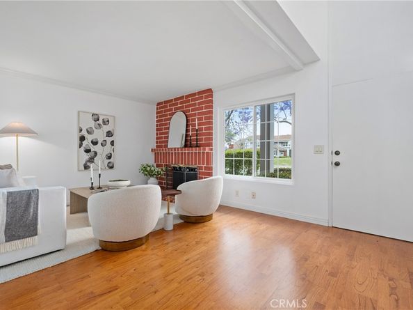 43 W Yale Loop 29, Irvine CA 92604