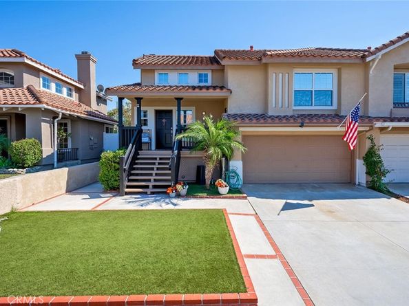 30 Calle Estero, Rancho Santa Margarita CA 92688