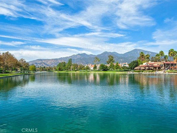 30 Calle Estero, Rancho Santa Margarita CA 92688
