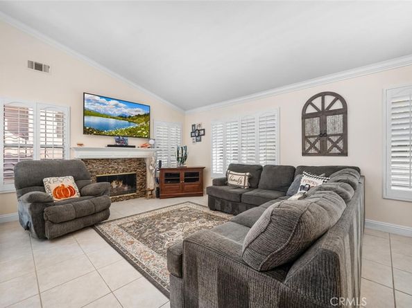 30 Calle Estero, Rancho Santa Margarita CA 92688