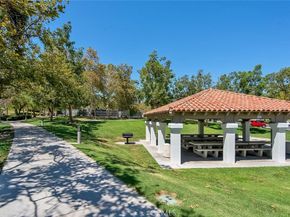 30 Calle Estero, Rancho Santa Margarita CA 92688