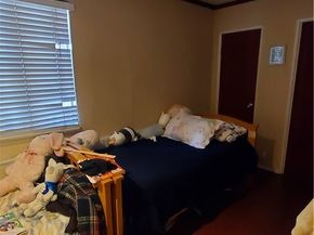 6300 Holmes Avenue, Los Angeles CA 90001