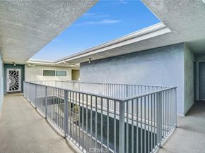3707 E Livingston Drive 403, Long Beach CA 90803