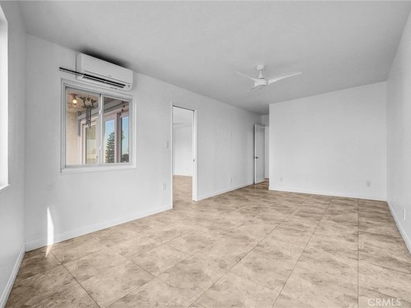 3707 E Livingston Drive 403, Long Beach CA 90803
