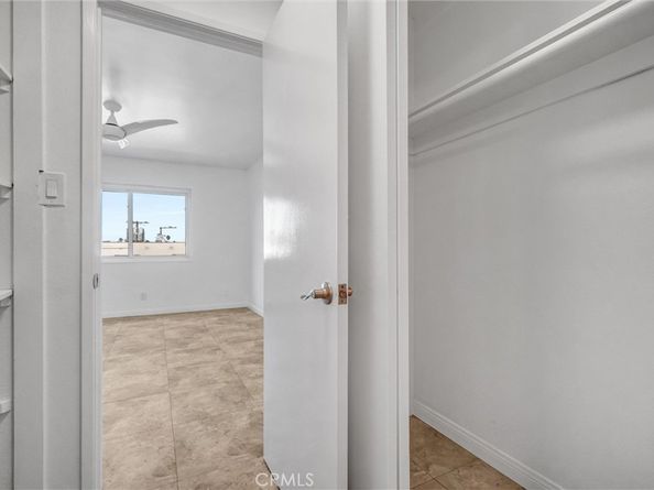 3707 E Livingston Drive 403, Long Beach CA 90803