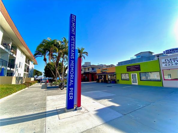 3707 E Livingston Drive 403, Long Beach CA 90803