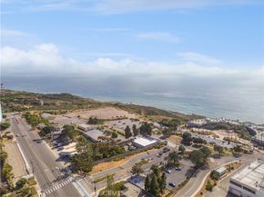 3791 Cedarbrae Lane, Point Loma CA 92106