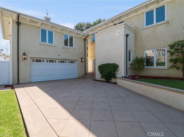 3791 Cedarbrae Lane, Point Loma CA 92106