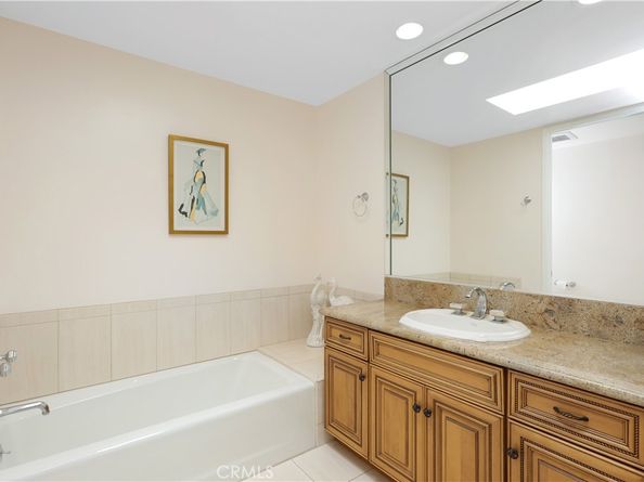 2235 Century Hill, Los Angeles CA 90067