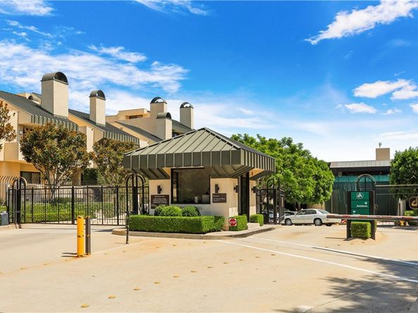 2235 Century Hill, Los Angeles CA 90067