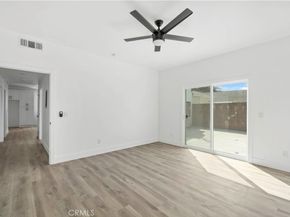 6025 Bellflower, Lakewood CA 90713
